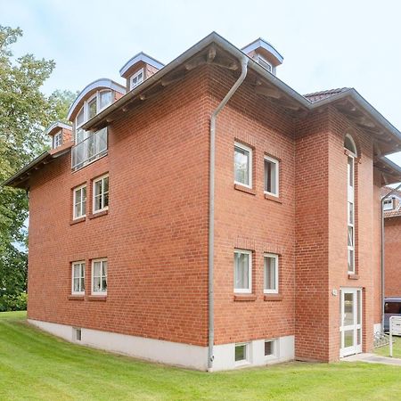 Ferienwohnung Ostseebutt Mit Terrasse Im Kaiserhof 2 Kellenhusen Exterior photo