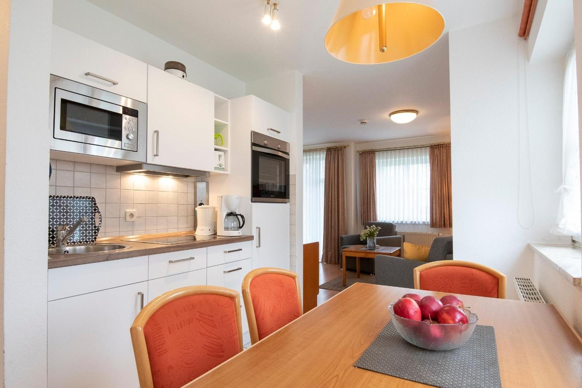 Ferienwohnung Ostseebutt Mit Terrasse Im Kaiserhof 2 Kellenhusen Exterior photo