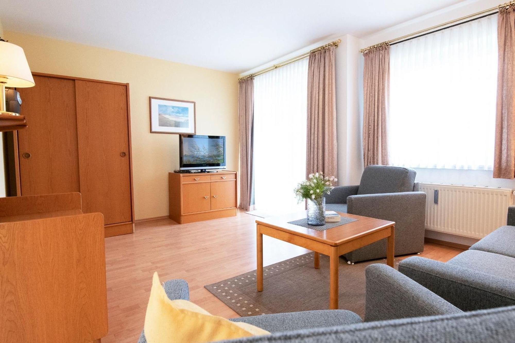 Ferienwohnung Ostseebutt Mit Terrasse Im Kaiserhof 2 Kellenhusen Exterior photo